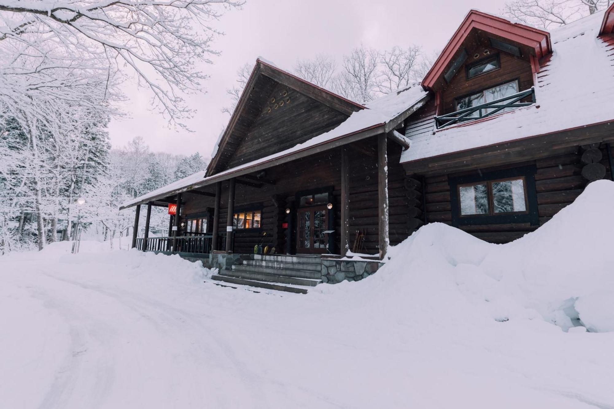 Double Black Hotel Hakuba Bagian luar foto
