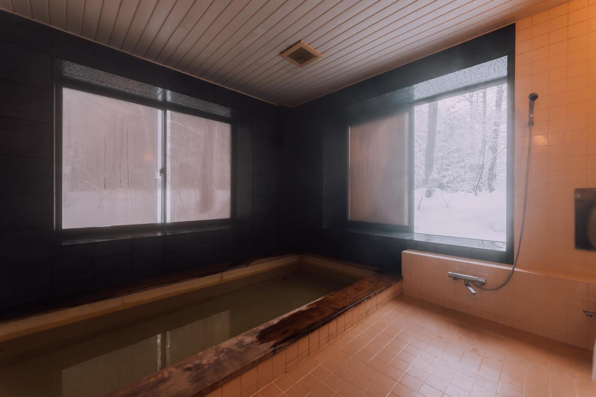 Double Black Hotel Hakuba Bagian luar foto